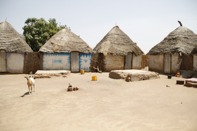 Dongora Ba, Zuid-Gambia